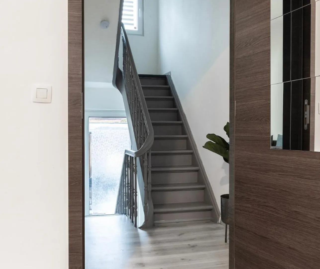 Unique Parking Access, Xl Home W Parking Option Antwerp