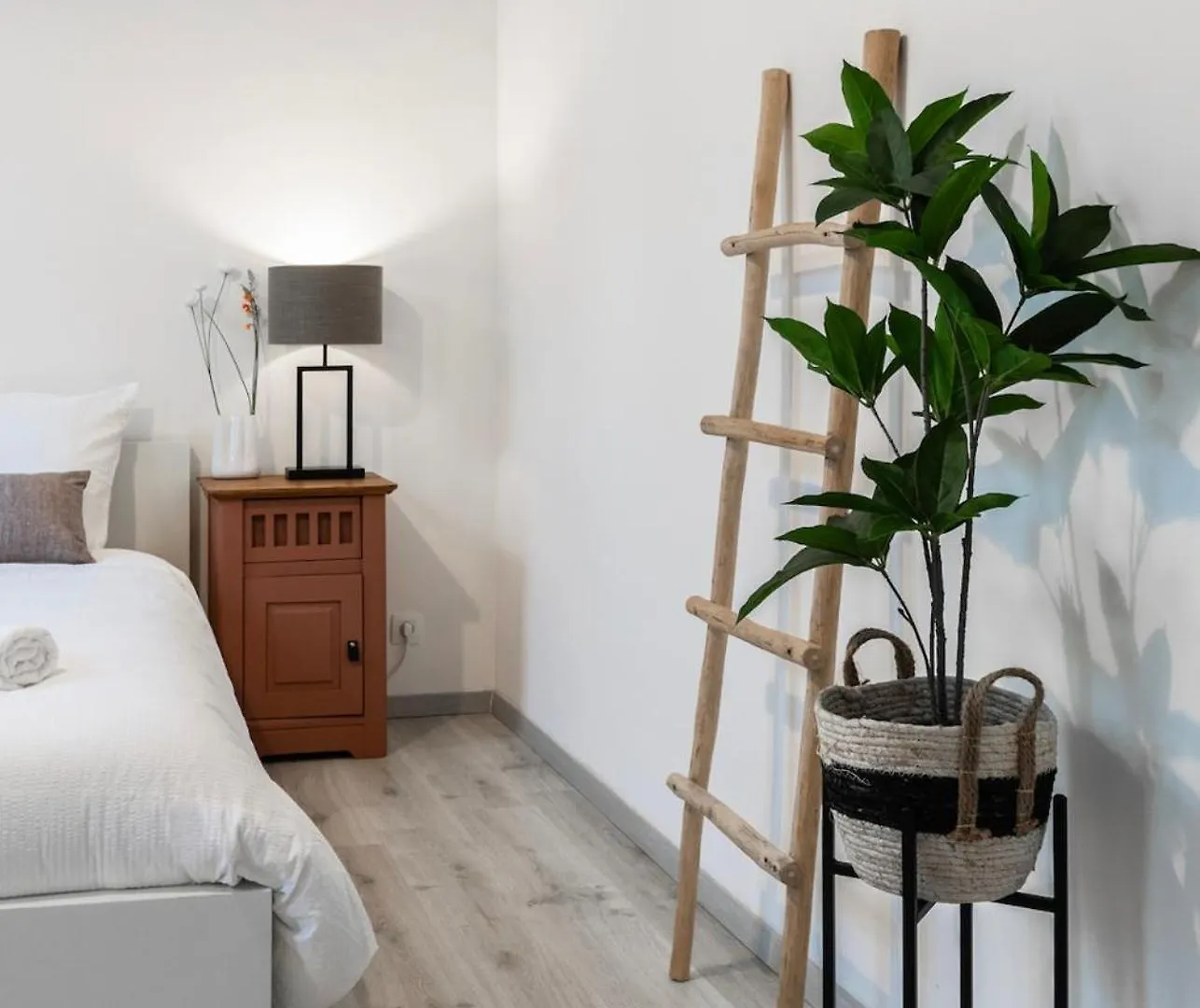Unique Parking Access, Xl Home W Parking Option Antwerp Holiday home