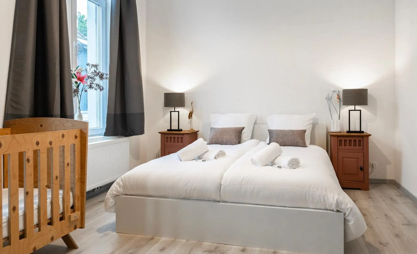 Holiday home Unique Parking Access, Xl Home W Parking Option Antwerp Belgium