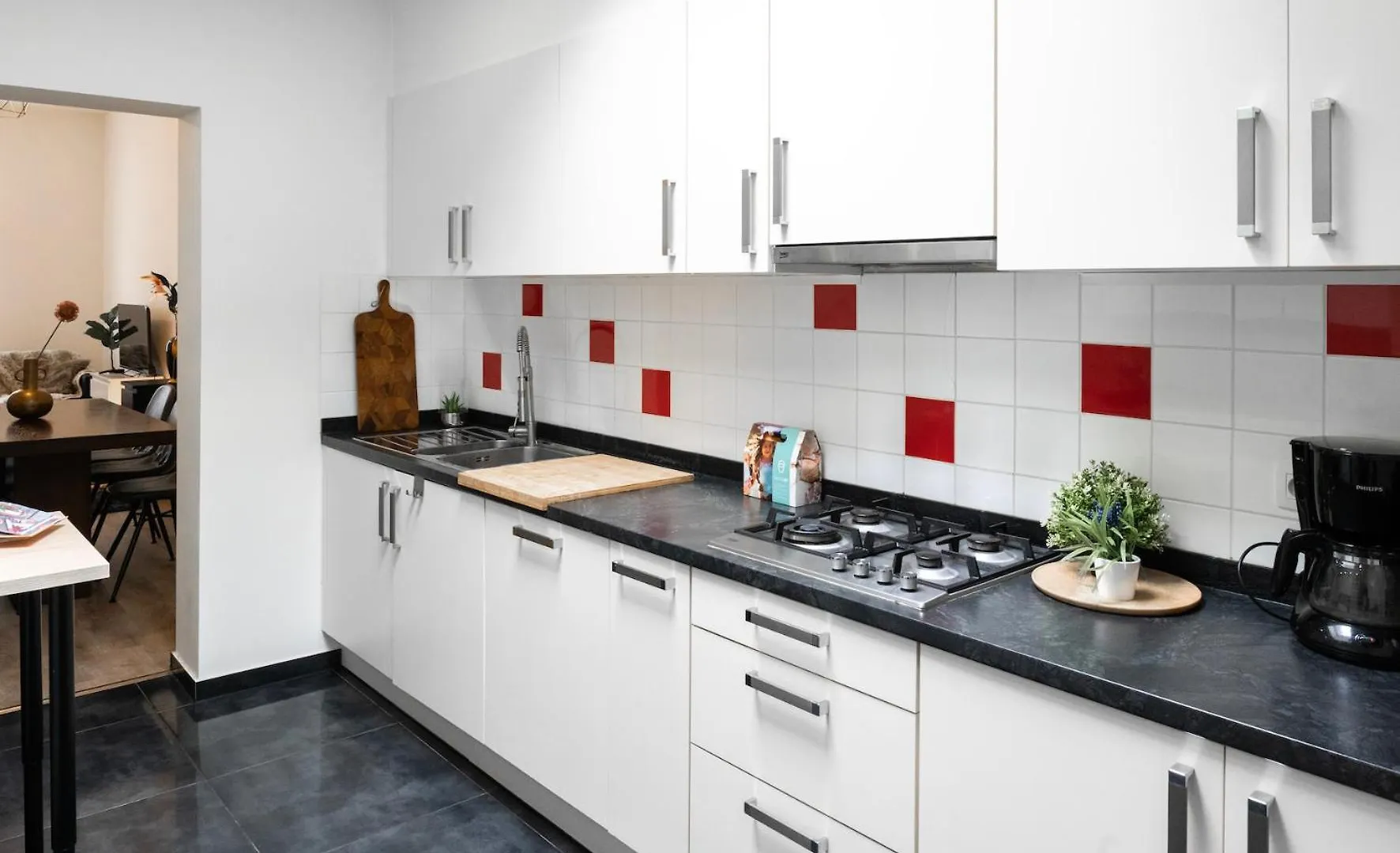 Unique Parking Access, Xl Home W Parking Option Antwerp