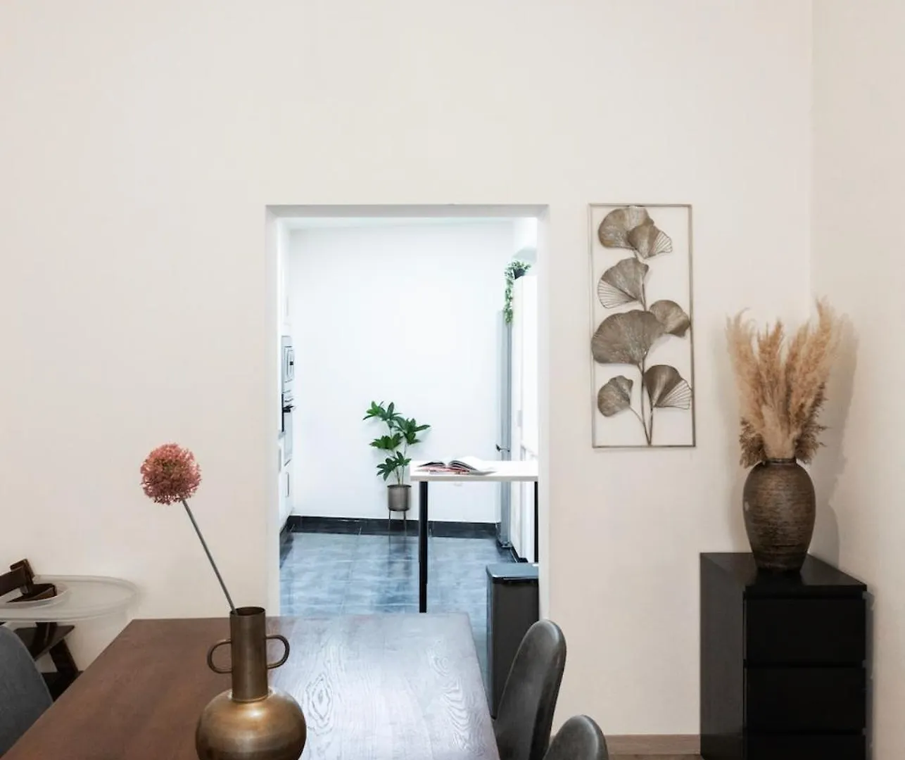Unique Parking Access, Xl Home W Parking Option Antwerp Holiday home