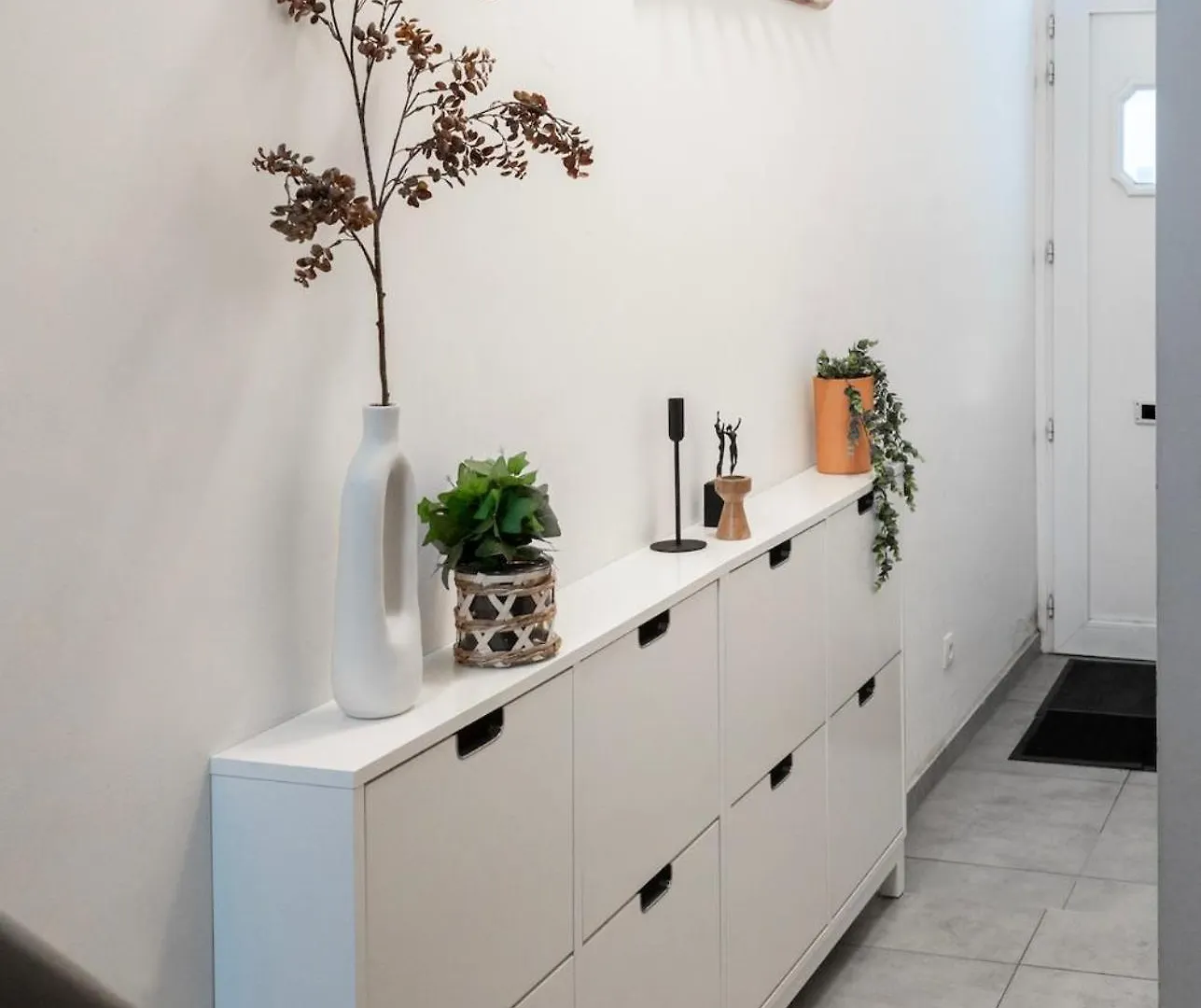 Holiday home Unique Parking Access, Xl Home W Parking Option Antwerp